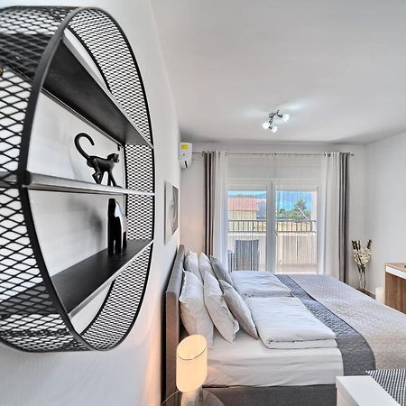Modern Apartments With Sea View 150 Meters To Beach Kaštela 외부 사진
