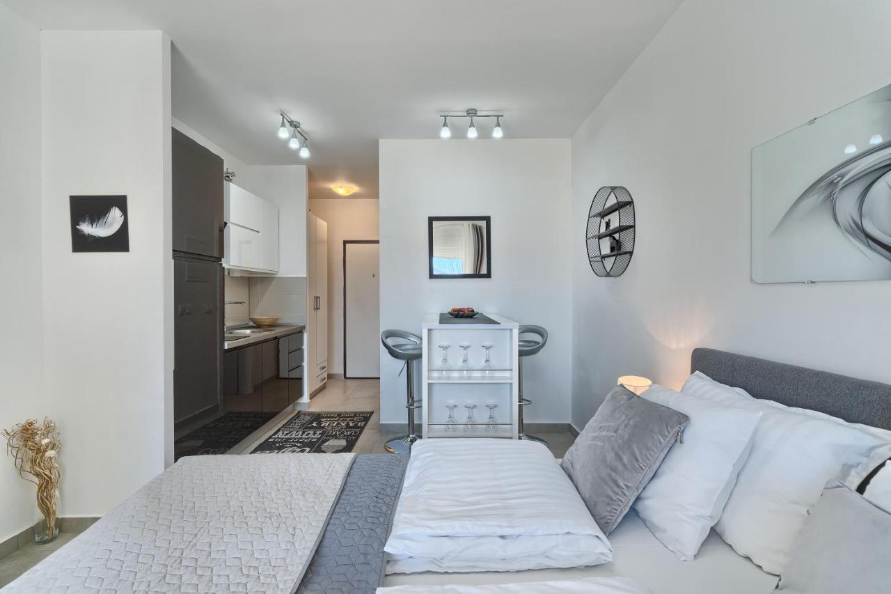 Modern Apartments With Sea View 150 Meters To Beach Kaštela 외부 사진