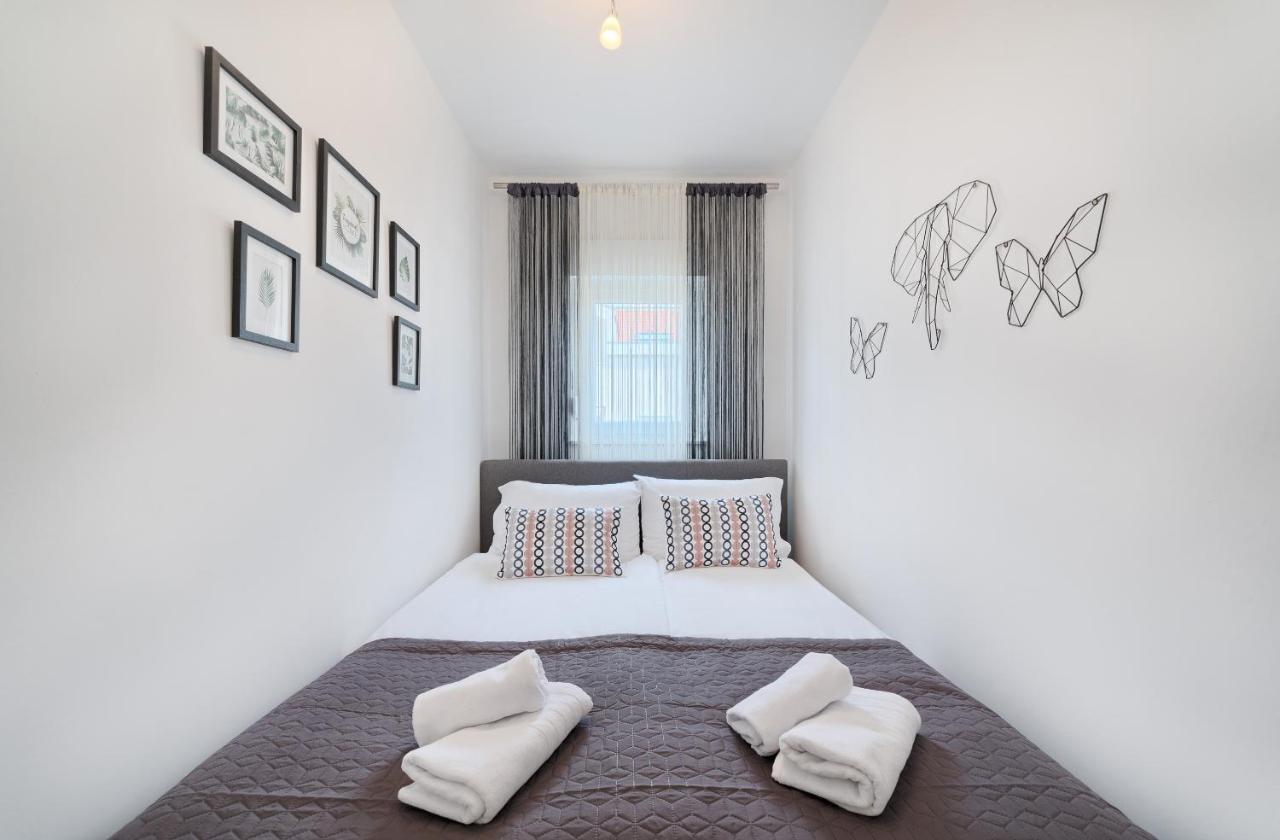 Modern Apartments With Sea View 150 Meters To Beach Kaštela 외부 사진
